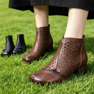 
2026 new summer style invisible inner height increase of 8 cm genuine leather retro hollow round toe thick heel sandals fashion boots B965