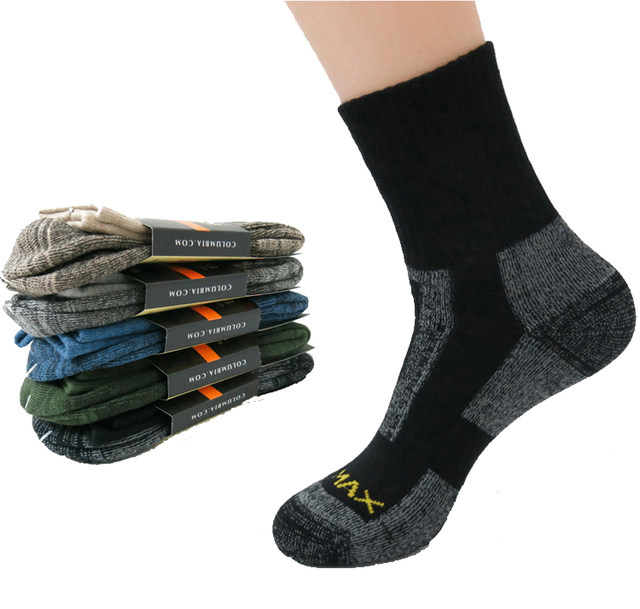 Thickened warm sports socks women's sweat-absorbing outdoor socks men's ...