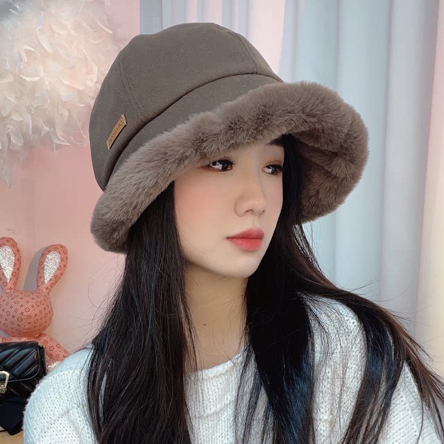 fisherman-hat-girl-autumn-and-winter-plush-peaked-hats-big-head