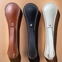 First-Layer Cowhide Self-Defense Exercise Fitness Paddle with Built-In Lead Weight, Handmade Sewing, 22cm, for Women's Self-Protection Outdoors