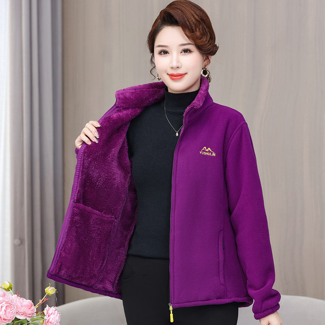 Middle-aged and elderly women's clothing with velvet plush thickened coral velvet top coat cardigan sweatshirt large size fleece jacket mother suit
