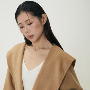 
[Lin Yilun Live Room] French classic bathrobe coat, fashionable short lazy style short coat for women