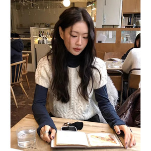 
Retro twist pattern round neck short-sleeved soft waxy solid color sweater early spring new versatile layered short sweater top