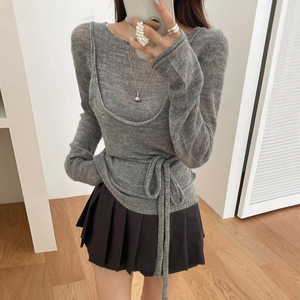
Korean chic autumn niche design layered vest fake two-piece slim fit soft waxy bottoming sweater for women