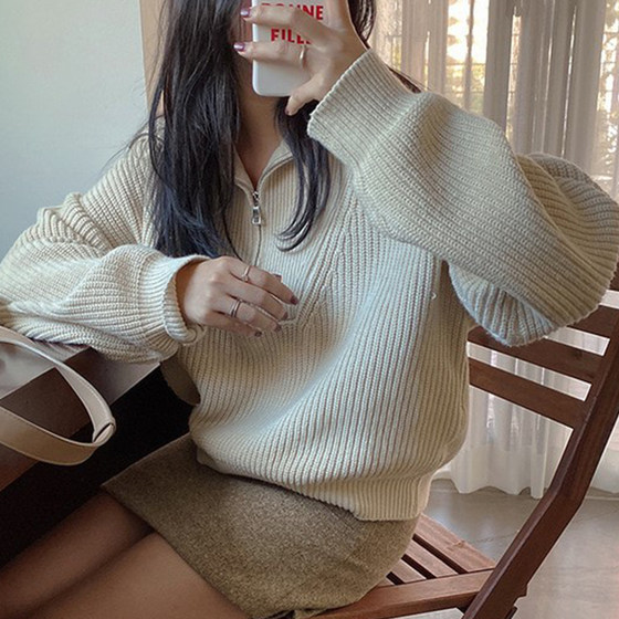 Korean chic autumn lazy style lapel zipper pit stripe design, loose and versatile bubble sleeve knitted sweater for women