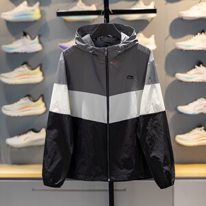 
Li Ning Sun Protection Clothes Men's 2026 Summer Water Repellent Casual Breathable Woven Lightweight Sports Windbreaker AFDW973