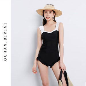 2025 new small breasts gathered sexy conjoined bikini conservatively covering the belly and thin, the student hot spring swimsuit female
