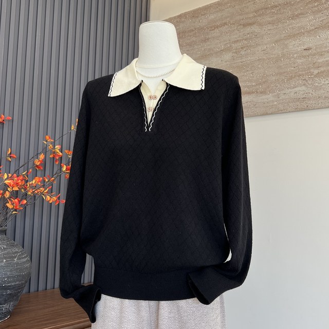 Fashionable and elegant mother's knitted sweater bottoming top lapel long-sleeved shirt middle-aged and elderly women's spring and autumn sweater