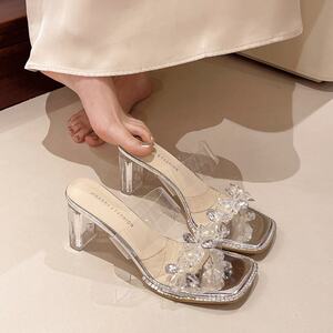 
Transparent Sandals Women's High Heels 2026 Summer New Medium Heel Fashion Crystal Thick Heels Wearing Rhinestone Sandals and Slippers