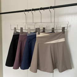Fake two-body fitness culottes with safety sports pleated skirt