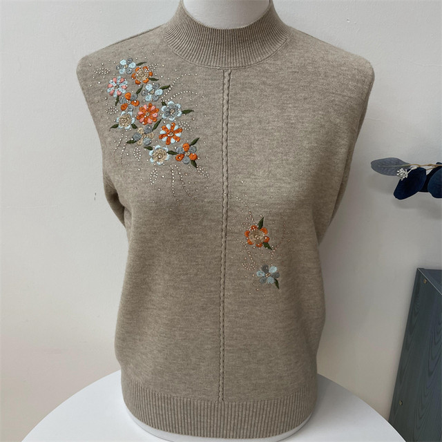 Western style mother's clothing autumn and winter plus fleece sweater large size middle-aged and elderly women's half turtleneck knitted sweater bottoming shirt