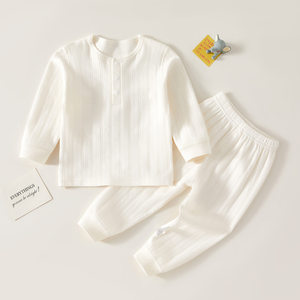 Three-fold brand clearance and withdrawal of cabinets for parents and children autumn clothes for infants and toddlers, baby bottoming, pajamas and underwear set
