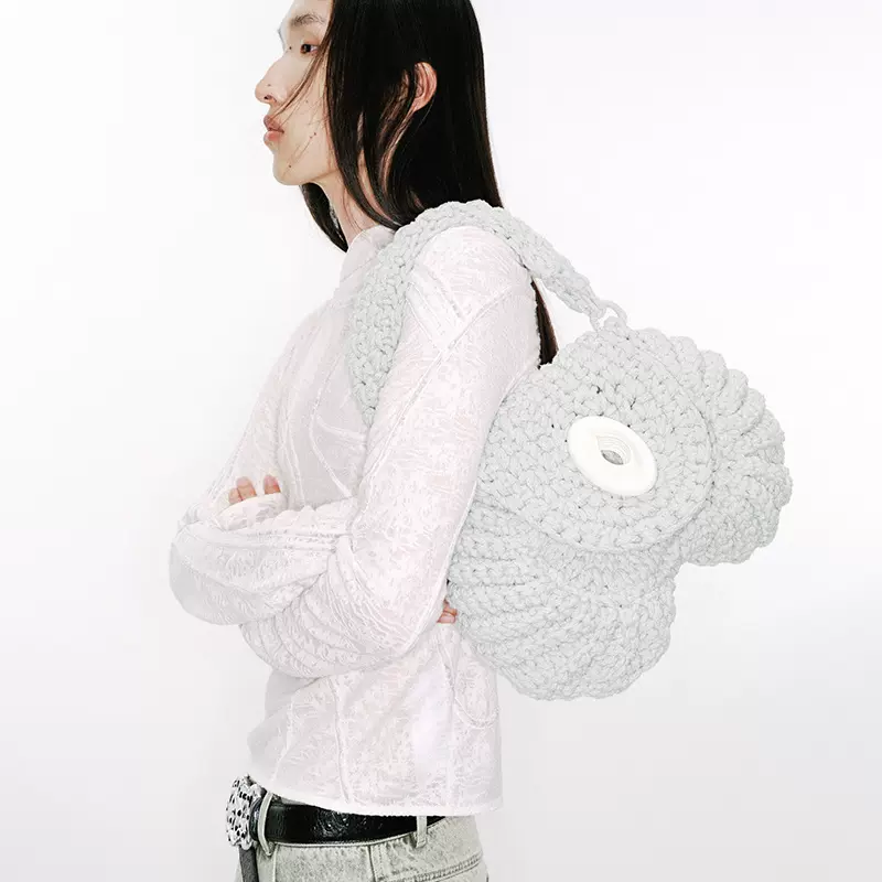 NUTEMPEROR Vegetable Project 020 手工编带仿皮斜挎黑色电脑包-Taobao  