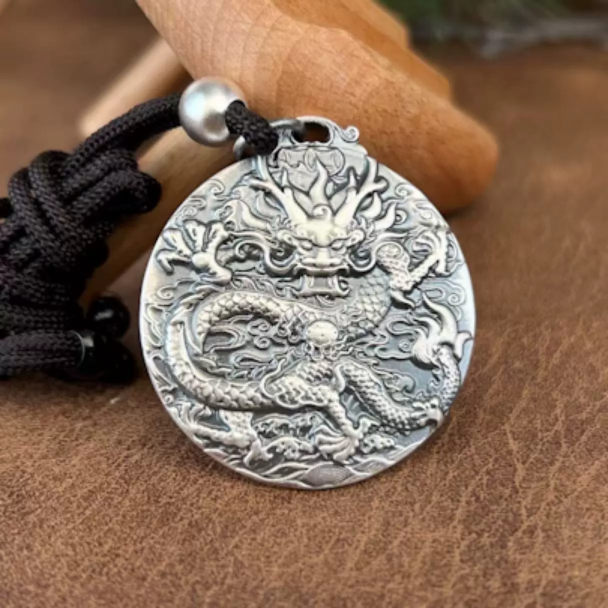 純銀　足銀999.55g Pt999 純プラチナ コイン ペンダント ツバル ホース