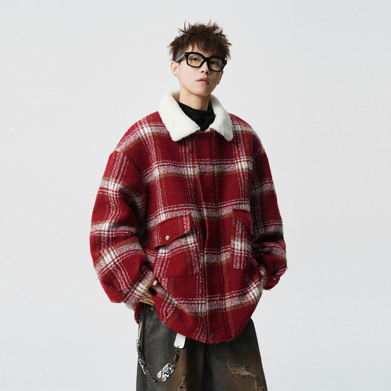 
Wukong has in stock trendy brand winter plaid lamb velvet lapel cotton coat for men, American loose, warm and versatile cotton coat for couples.