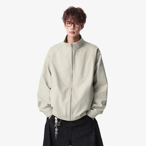 
Wukong has in stock trendy American simple workwear stand-up collar jackets for men and women, retro loose, versatile casual jackets for couples