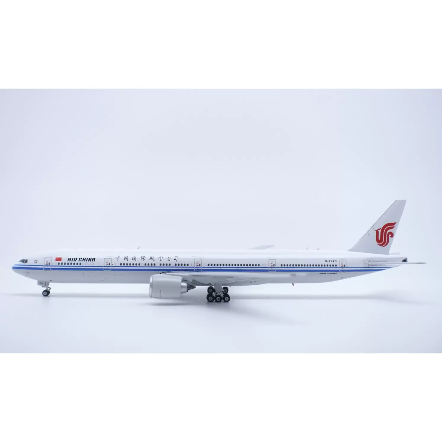 Phoenix 1:400 PH11932 中国国际航空Boeing 777-300ER B-7973