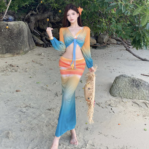 
Beautiful and high-end dopamine gradient bikini long-sleeved sunscreen half-length skirt resort hot spring sexy swimsuit for women