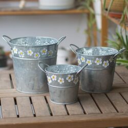 Makeup Brush Storage Pen Holder Cute Zakka Balcony Miscellaneous Goods Decoration Tin Bucket Retro Garden Vintage Crafts