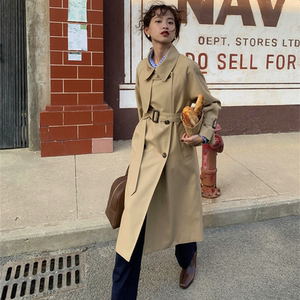 
Fortunately, the Manhattan Hotel is a small British double-breasted draped anti-wrinkle tie-up mid-length windbreaker jacket thick