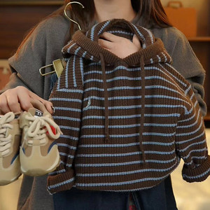 
Children's autumn and winter embroidered sweater plus velvet hoodie 2025 boys retro striped sweater Korean style pullover jacket