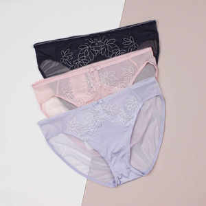 
Trian Fen's mid-waist watery lovesick sexy low-waist boxer underwear 74-6765 authentic lace hip-wrapped pants