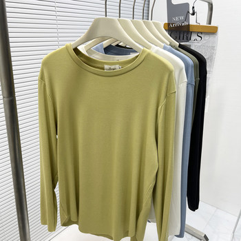 Basic round neck bottoming shirt for women plus size