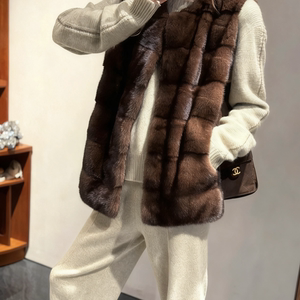 
New autumn and winter imitation mink fur vest round neck horizontal row short eco-friendly fur coat for young women