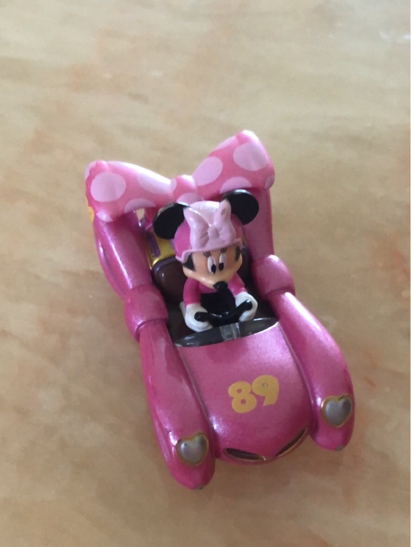 多美卡 合金小汽车模型玩具