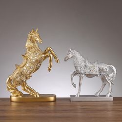 Light Luxury Resin Figurine for Office Desk, Wealth-Attracting Decoration for Home, Living Room, Entrance, Housewarming, and Business Opening Gifts