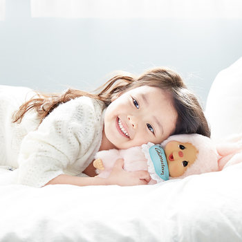 Monchhichi cute gift love doll
