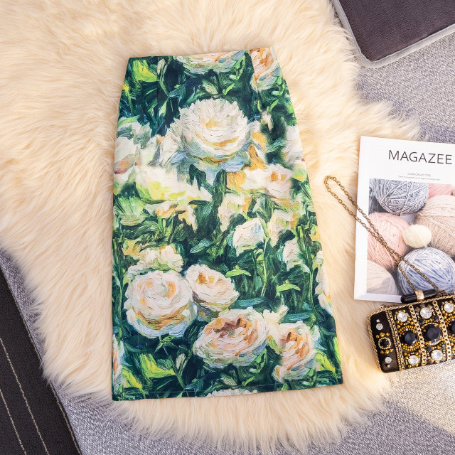 Oil painting hip skirt for women 2025 summer new high-waist slim French printed slit mid-length step skirt