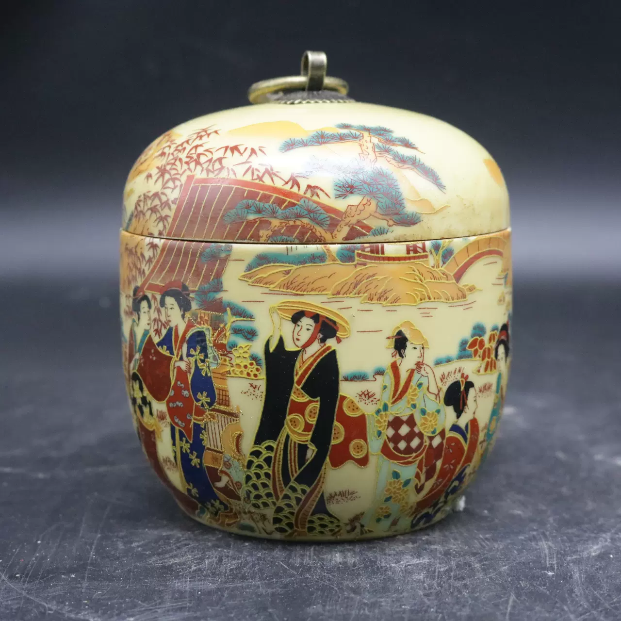 清乾隆粉彩异域风情仕女图茶叶罐盖罐陶瓷储茶罐