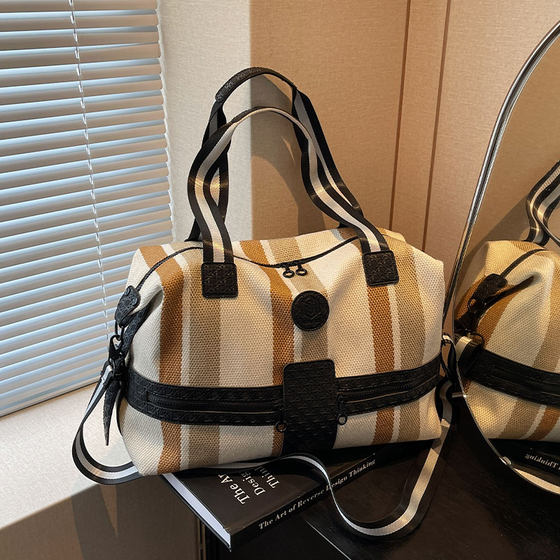 
Short-distance travel bag for women 2025 new large-capacity hand luggage bag, lightweight storage bag for outing, shoulder tote bag