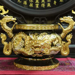 珍品旧蔵収純銅高レリーフ錾刻鎏金吉祥八宝香炉· 仏事