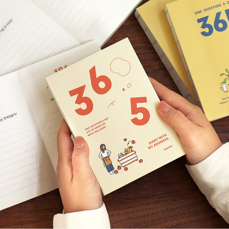 남색 귀여운 일러스트 만년 고무슬리브 메모장 365일 일기 귀여운 손장부 1일 1페이지 -