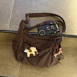 Korean Style Lazy Retro Plaid Tote Bag for Women 2025 New Autumn and Winter Large Capacity Commuter Shoulder Crossbody Bag