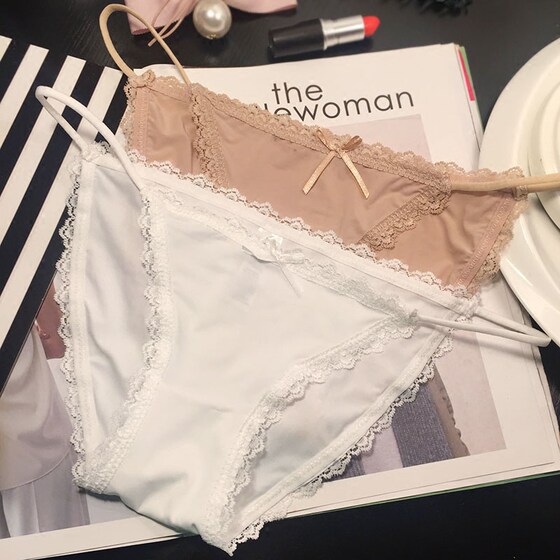 Secret Protocol Japanese Sweet and Comfortable Ice Simpling Simple Lace Edge Sexy Underwear Low -waist Triangle Temptation