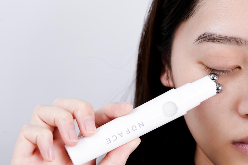 NuFACE FIX,淡化细纹神器轻松say bye bye NuFACE FIX,淡化细纹神器轻松say bye bye