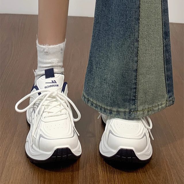 
Pull back women's shoes 2025 autumn and winter new white shoes leather and velvet second cotton dad shoes versatile thick-soled sneakers