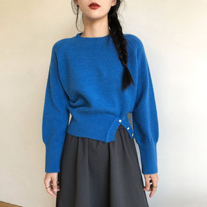 
Korean style round neck lazy style sweater slimming low collar women's autumn and winter tops internet celebrity high-end pullover sweater