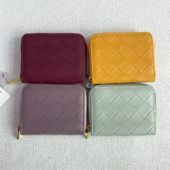 
Foreign trade tail goods shipped from Japan Portable Fashion Short Wallet Card Holder Women's Coin Purse