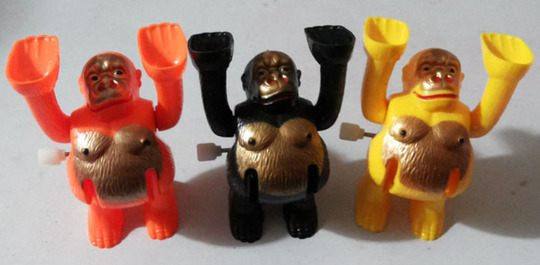 ゼンマイ仕掛けのモンキーおもちゃ - 前転アクションフィギュア