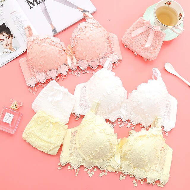 Underwear women's large size thickened bra Japanese girl student push-up bra lace sexy and cute shaping to collect side breasts