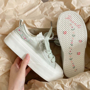 Lulu egg national trend embroidered thick-soled canvas shoes for women 2026 new summer thin style breathable design white shoes
