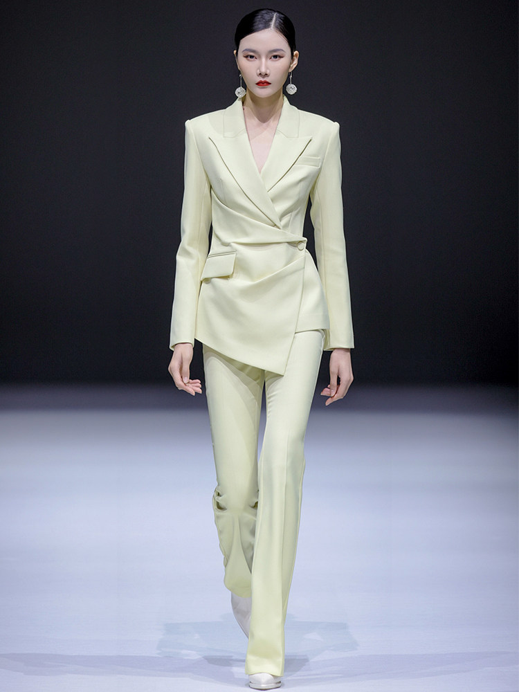 Chaqueta de traje plisada azul para mujer Maggie Ma Primavera