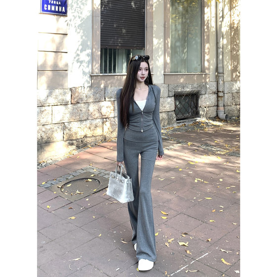 
[Warm Velvet 'Paper Man'] sporty chic super extended warm brushed jacket/trousers/comic chest