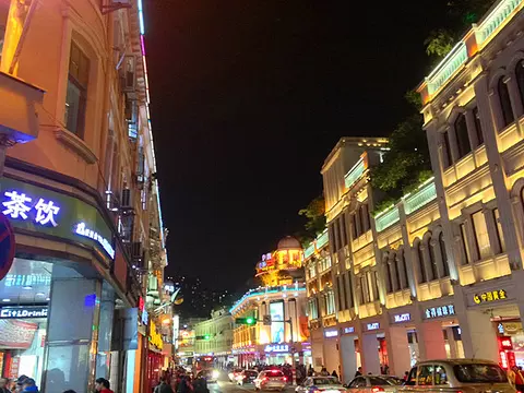 中山中路夜市图片