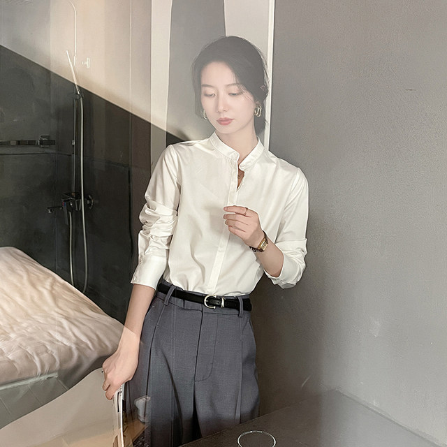 Temperament French white shirt for women 2025 new long-sleeved simple high-end stand collar shoulder professional work top