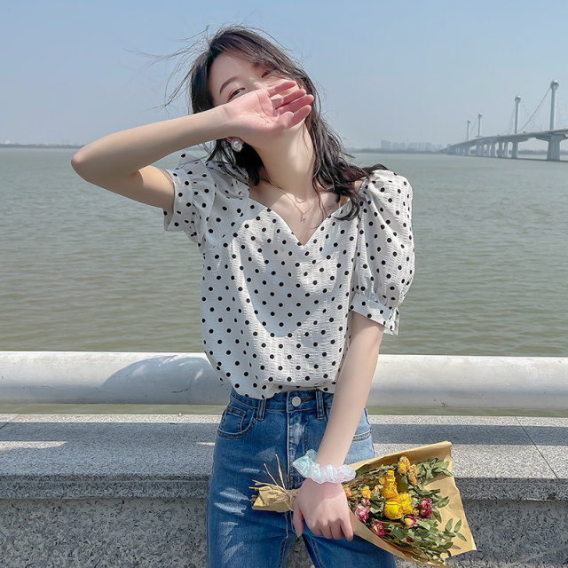 Chiffon polka dot top for women summer French square collar clavicle slim puff sleeve short sleeve thin retro printed shirt